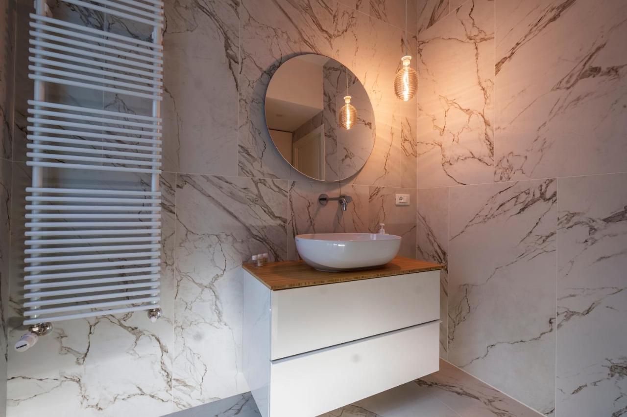 Apartmán Porta Venezia-Trilocale-Luxury Con Wifi-Neflix Milán Exteriér fotografie